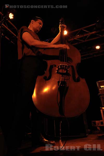 HEAVY TRASH - 2015-07-18 - PARIS - La Boule Noire - Derek Rogers